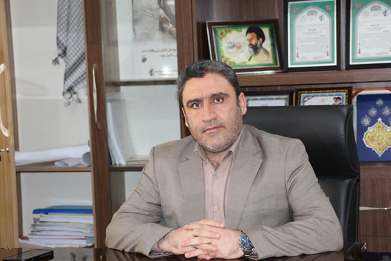 با اعتبار 200 میلیاردی سومین زمین چمن در شهر فرون آباد احداث می شود