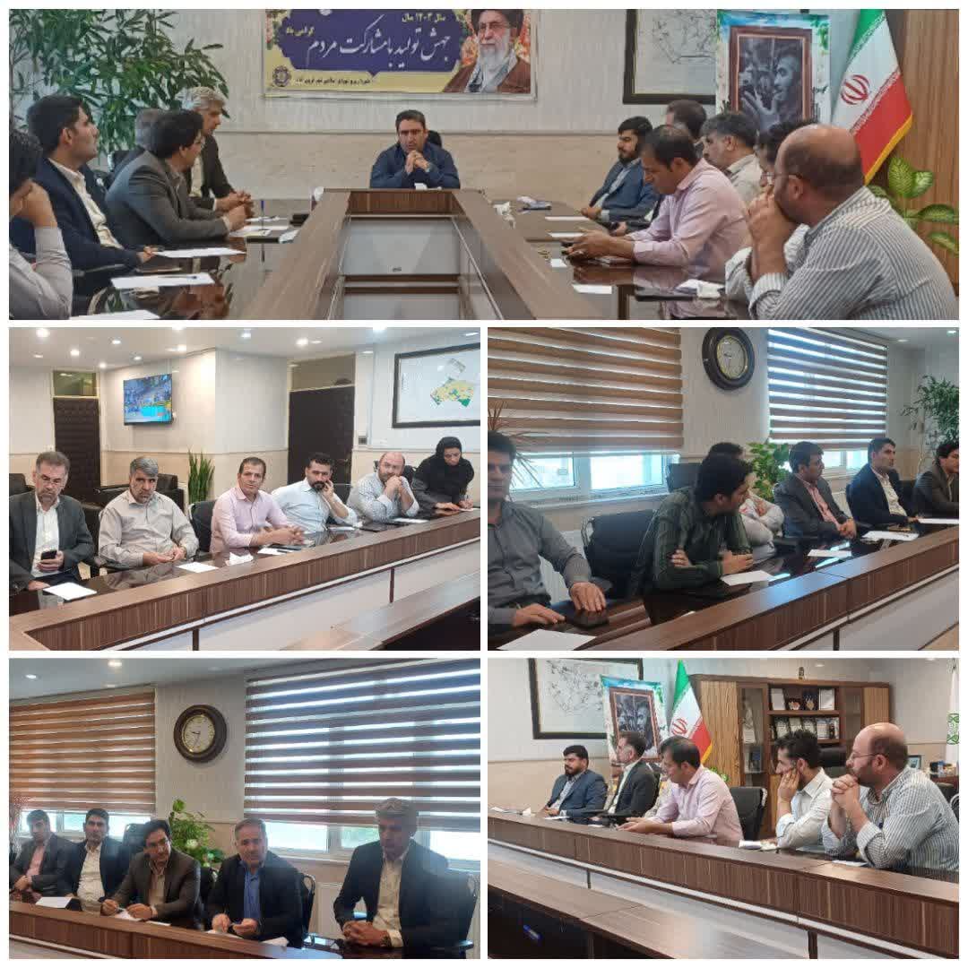  اولین جلسه شورای اداری شهرداری فرون آباد در سال جدید برگزار شد