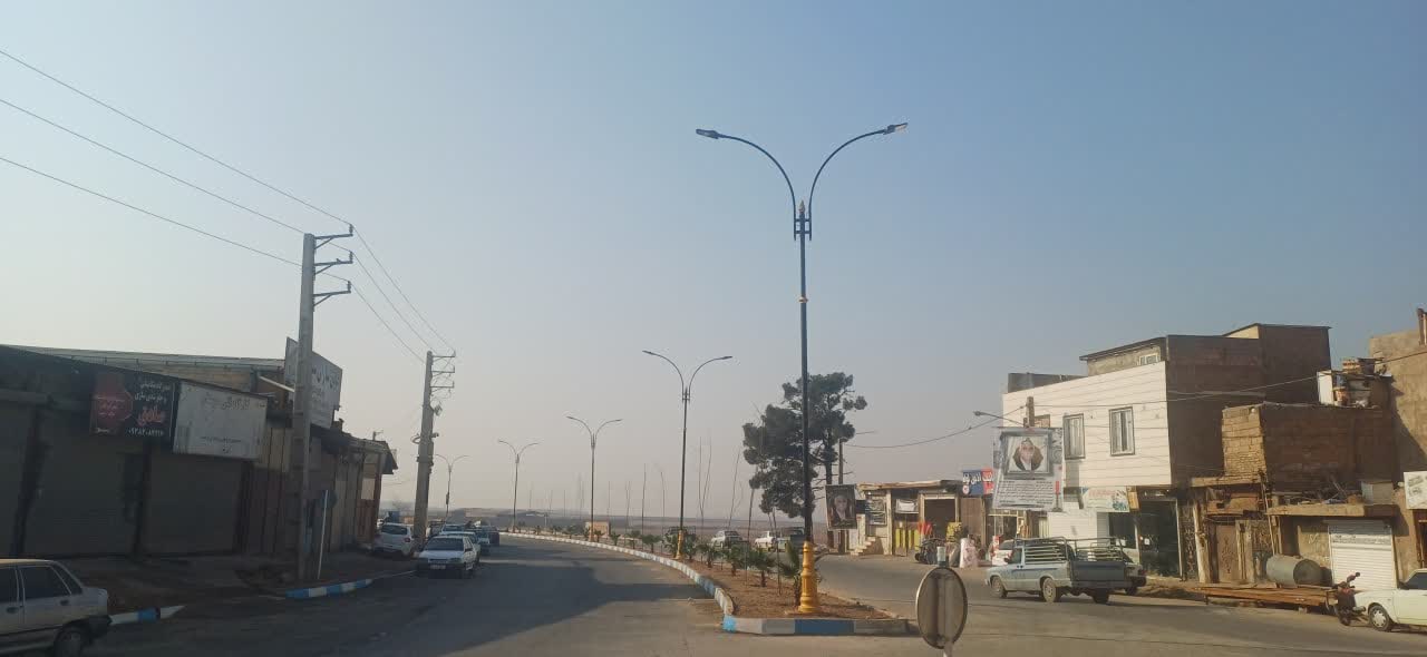  شهردار خبر داد؛ عملیات ساماندهی ورودی شهر فرون آباد از ضلع جنوب در فاز اول پایان یافت