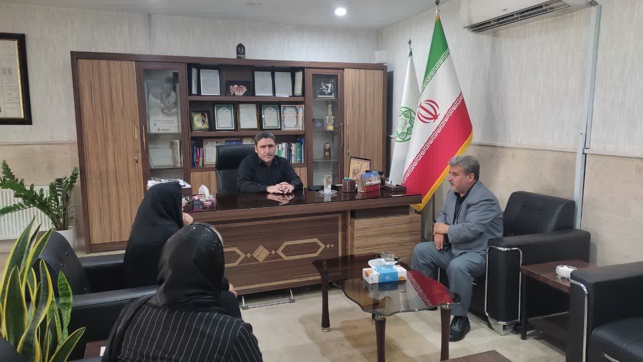  شهردار فرون آباد: ملاقات مردمی زمینه مطلوبی برای احصای دقیق موضوعات شهری است