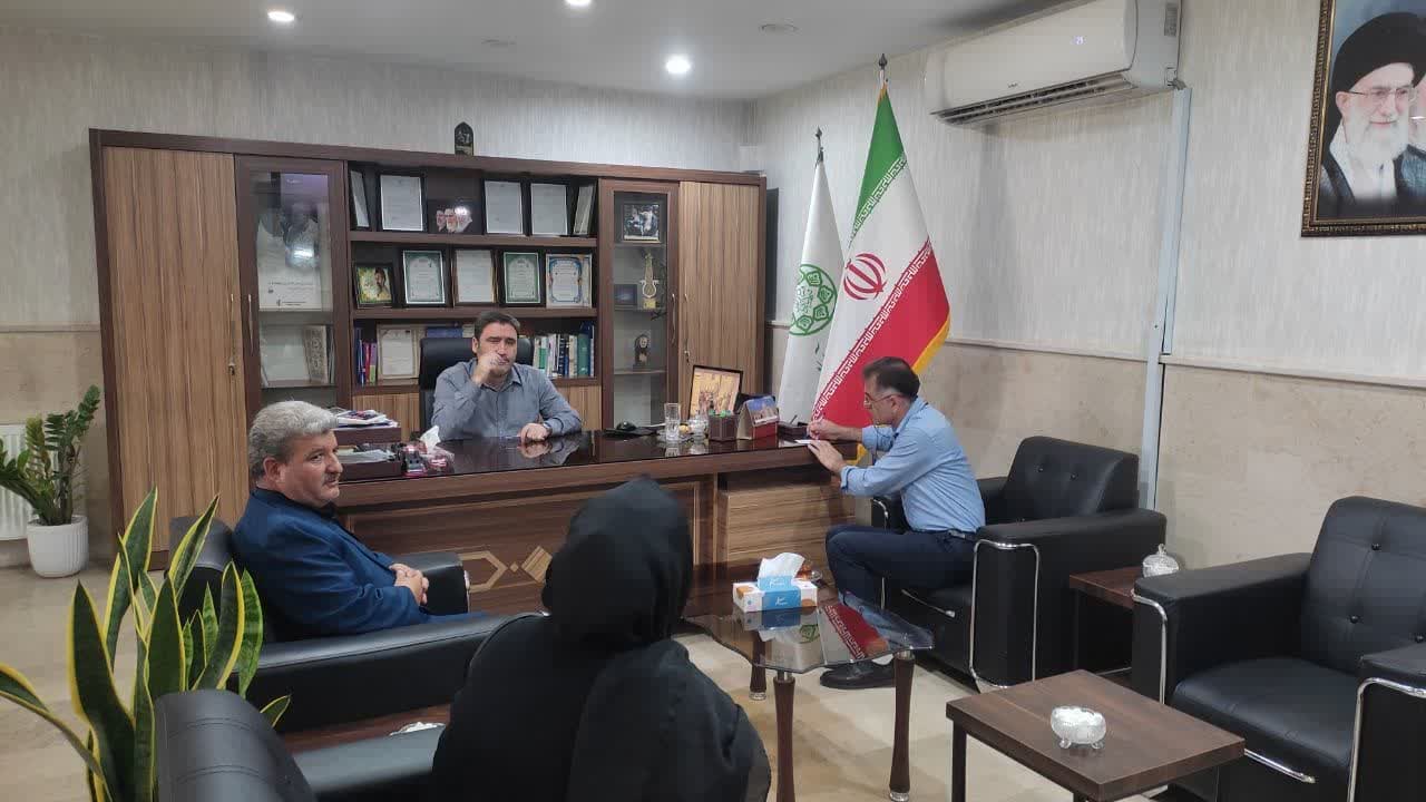  ملاقات مردمی شهردار فرون آباد با شهروندان برگزار شد