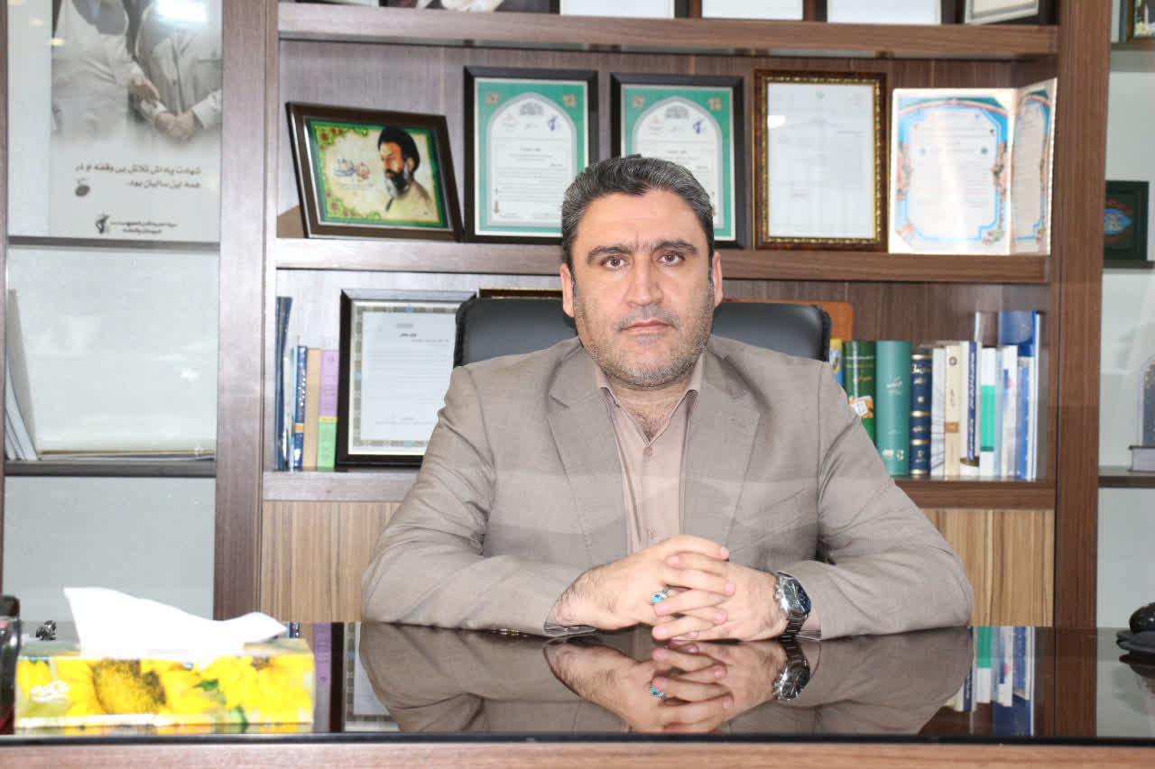  شهردار فرون آباد: خدمات شهری جزو اولین و مهم ترین وظیفه شهرداری است