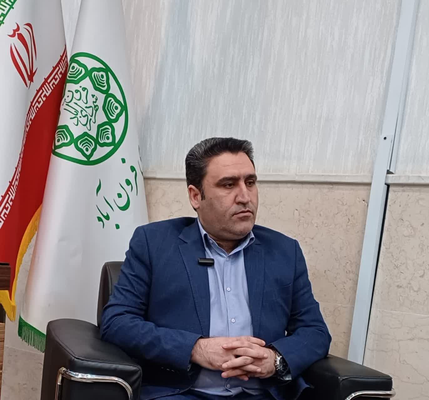  شهر فرون آباد برای تکامل و پیشرفت نیازمند اجرای طرح های عمرانی است