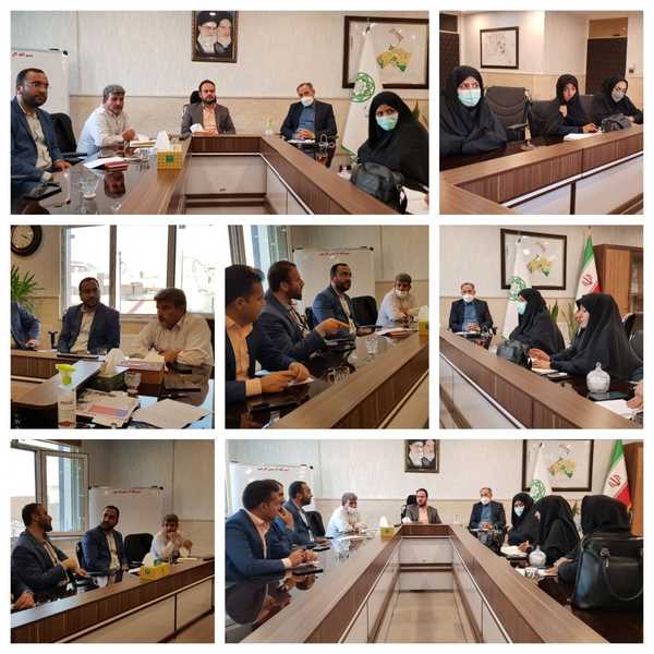  جلسه هماهنگی اولین یادواره شهدای دانش آموز شهرستان در شهرداری فرون آباد برگزار شد